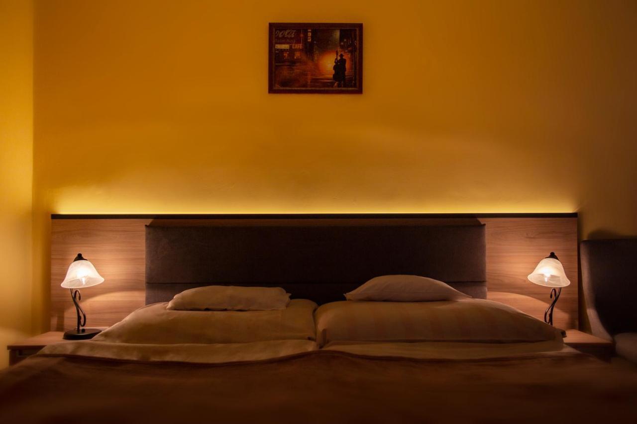Bed and Breakfast Alabástrom Panzió és Étterem Bogács Esterno foto