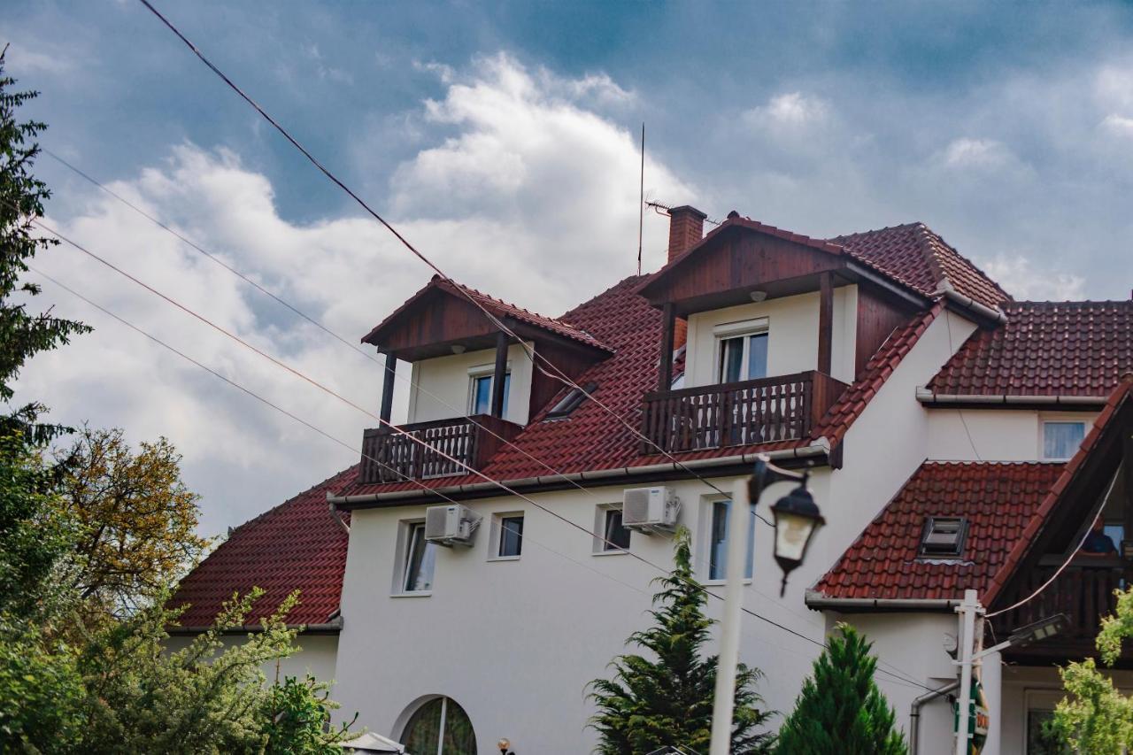 Bed and Breakfast Alabástrom Panzió és Étterem Bogács Esterno foto